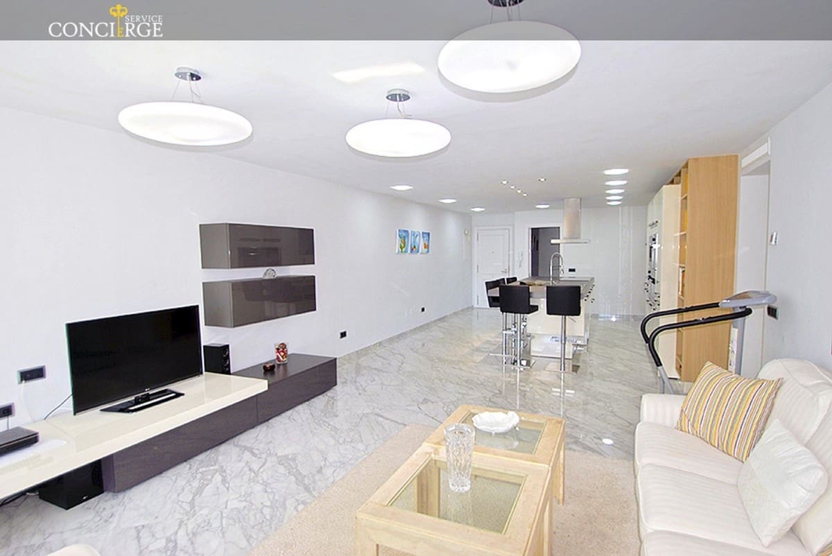 3 soverom Leilighet til salgs i Puerto Banus med svømmebasseng garasje - € 1 250 000 (Ref: 9404965)