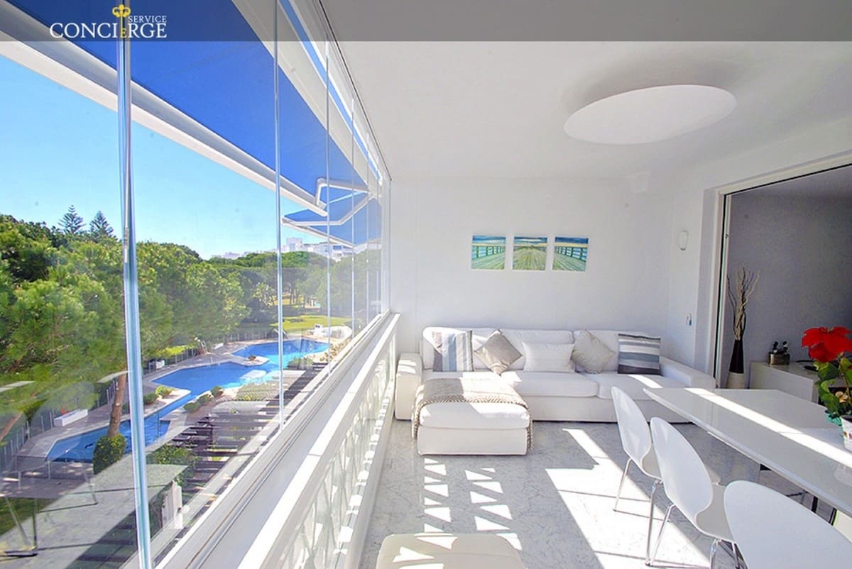 3 soverom Leilighet til salgs i Puerto Banus med svømmebasseng garasje - € 1 250 000 (Ref: 9404965)