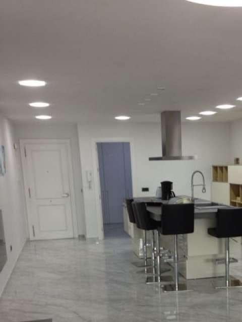 3 sypialnia Apartament na sprzedaż w Puerto Banus z basenem - 1 200 000 € (Ref: 9404974)