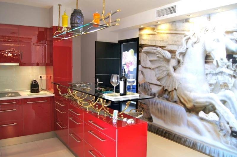 2 sypialnia Apartament na sprzedaż w Puerto Banus z basenem garażem - 780 000 € (Ref: 9404976)