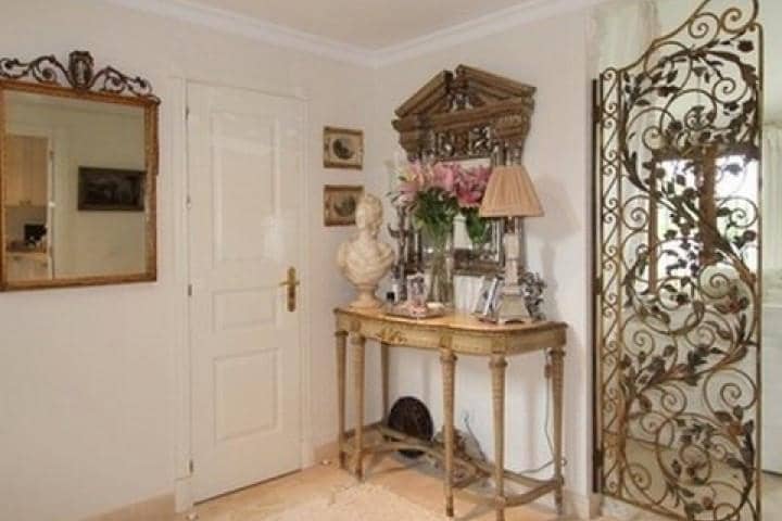 3 quarto Casa em Banda para venda em Estepona com piscina garagem - 435 000 € (Ref: 9404977)