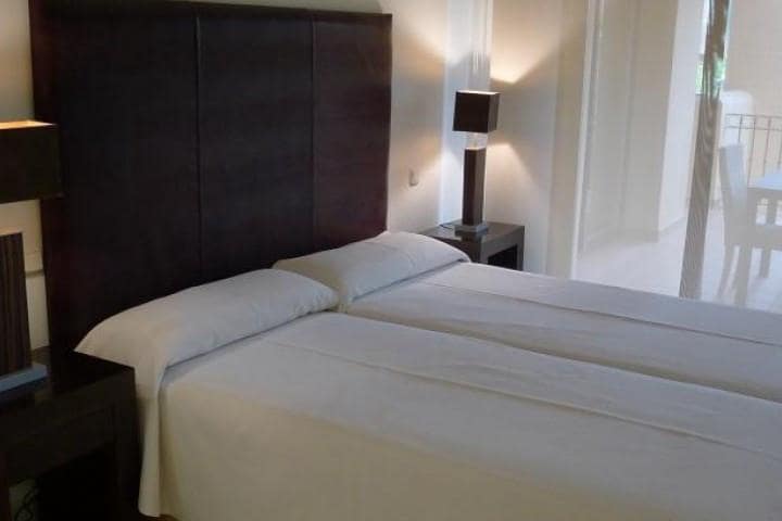 3 quarto Apartamento para venda em Marbella com piscina garagem - 975 000 € (Ref: 9404978)