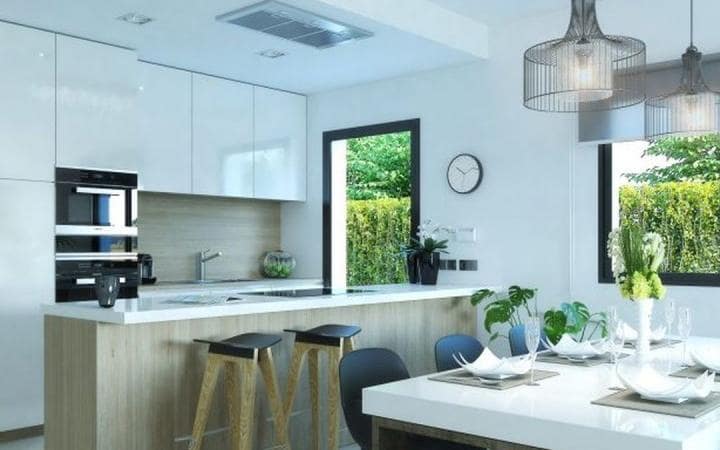 4 soverom Hus til salgs i Estepona med svømmebasseng garasje - € 345 000 (Ref: 9405026)