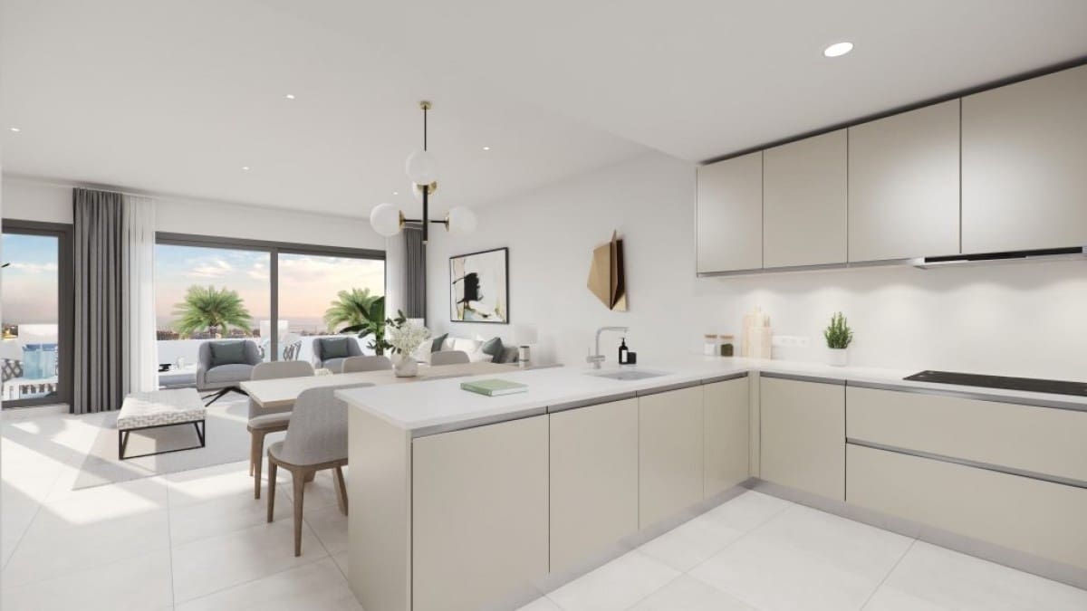 3 soveværelse Byhus til salg i Estepona med swimmingpool - € 780.000 (Ref: 9405041)