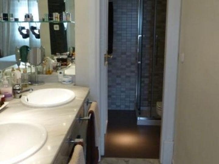 4 slaapkamer Appartement te koop in Nueva Andalucia met zwembad garage - € 430.000 (Ref: 9405084)