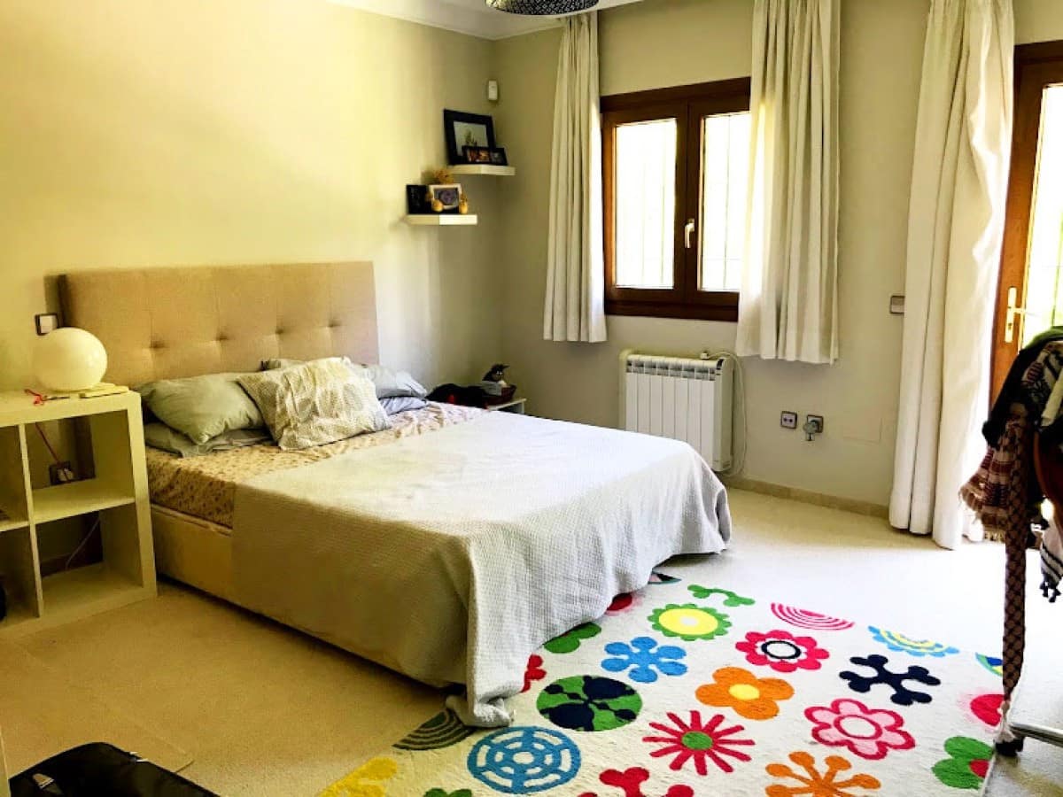 4 sypialnia Willa na sprzedaż w Marbella z basenem garażem - 1 395 000 € (Ref: 9405094)