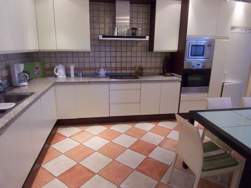 6 sypialnia Willa na sprzedaż w Puerto Banus z basenem - 1 250 000 € (Ref: 9405109)