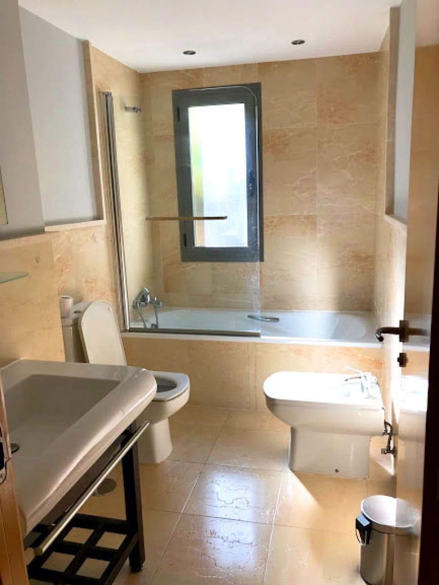 2 bedroom Apartment for sale in Los Flamingos with pool garage - € 340,000 (Ref: 9405134)