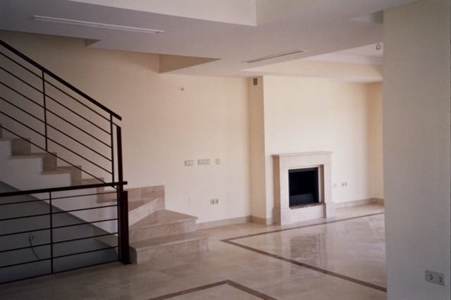 3 camera da letto Casa in vendita in Marbella con piscina garage - 530.000 € (Rif: 9405153)