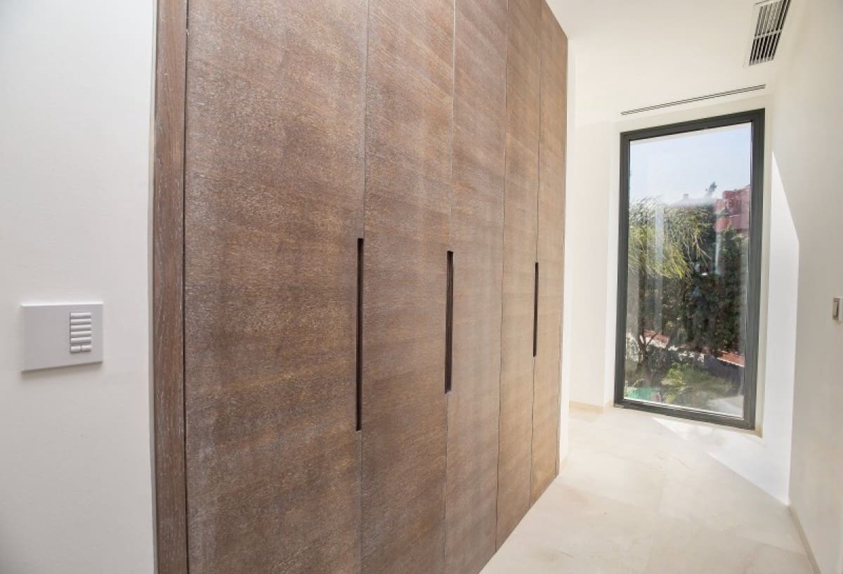 4 sypialnia Willa na sprzedaż w Guadalmina z basenem garażem - 2 700 000 € (Ref: 9405165)