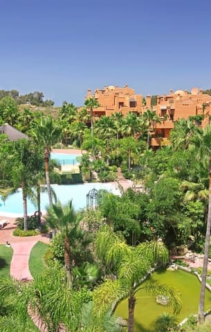 3 soverom Penthouse til salgs i Marbella med svømmebasseng garasje - € 1 250 000 (Ref: 9405168)