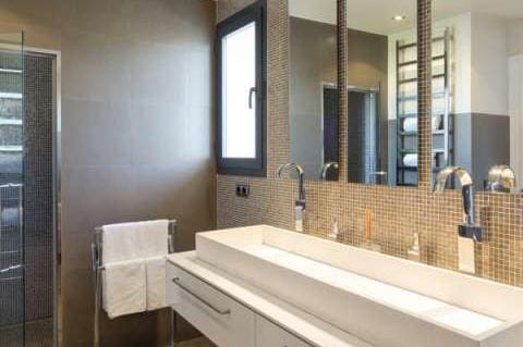 5 sypialnia Penthouse na sprzedaż w Golden Mile z basenem garażem - 2 195 000 € (Ref: 9405174)