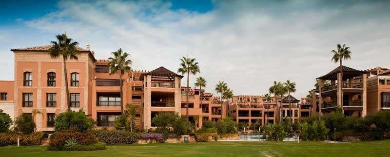 Ático de 3 habitaciones en Marbella en venta con piscina garaje - 1.485.012 € (Ref: 9405180)