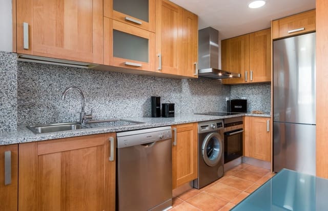 2 sypialnia Apartament na sprzedaż w Estepona z basenem garażem - 304 000 € (Ref: 9405200)