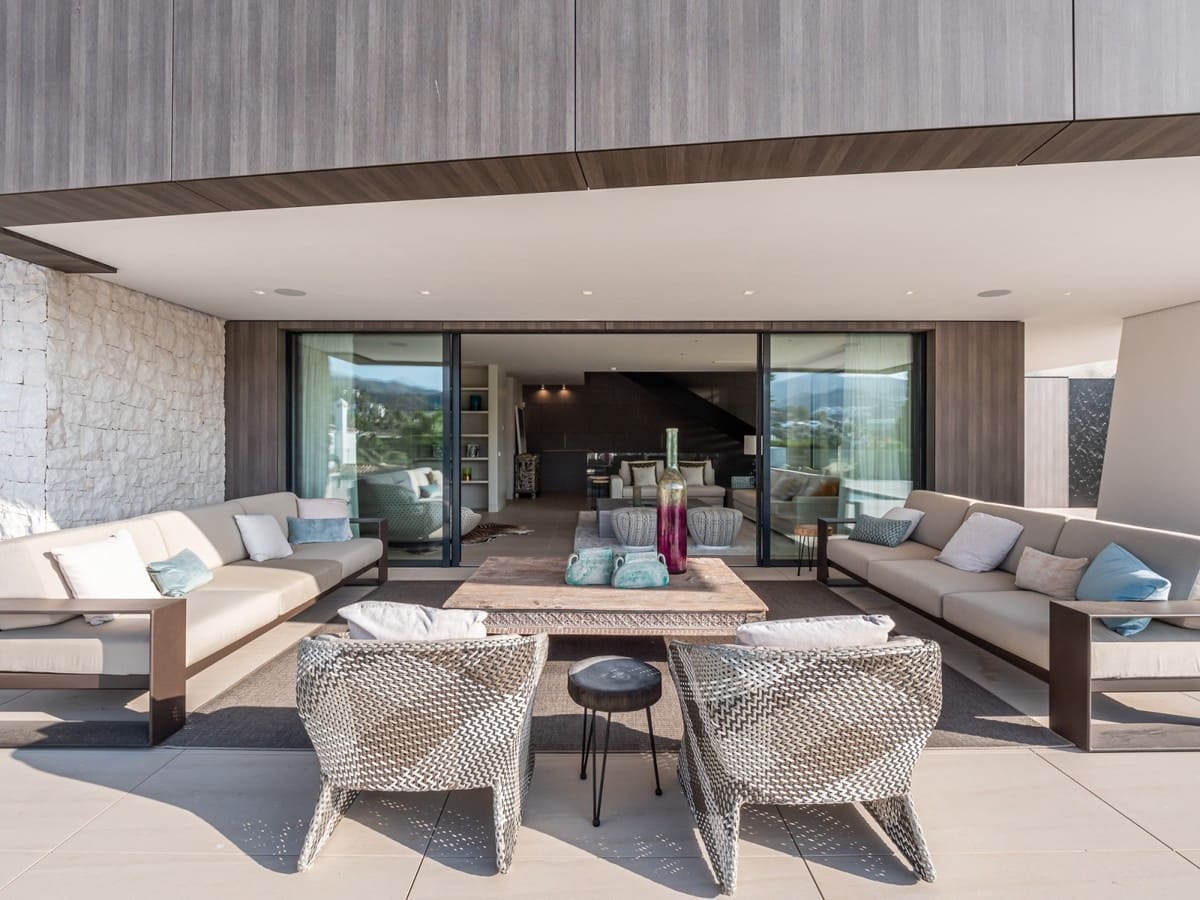 5 sovrum Villa till salu i Nueva Andalucia med pool garage - 3 500 000 € (Ref: 9405222)