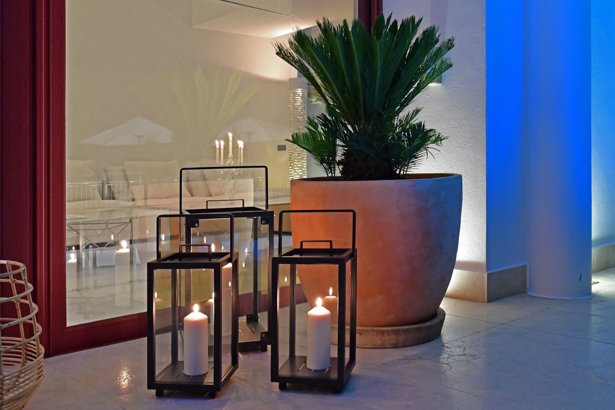 7 slaapkamer Villa te koop in Nueva Andalucia met zwembad garage - € 4.400.000 (Ref: 9405225)