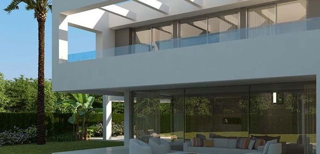 3 sypialnia Willa na sprzedaż w Marbella z basenem garażem - 1 375 000 € (Ref: 9405269)