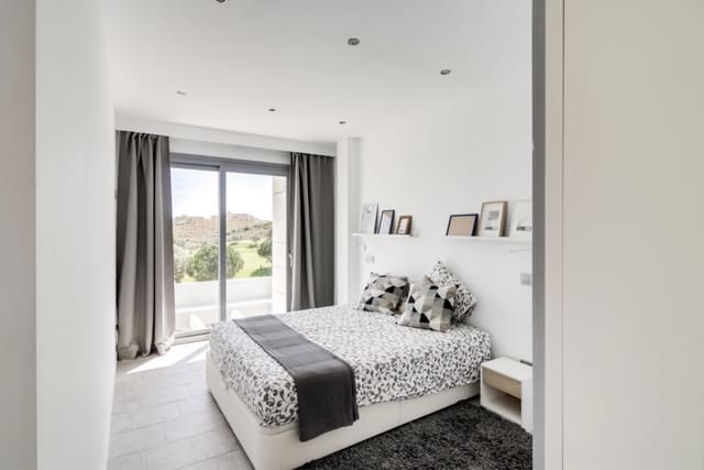 3 chambre Villa/Maison à vendre à Marbella avec piscine garage - 850 000 € (Ref: 9405290)