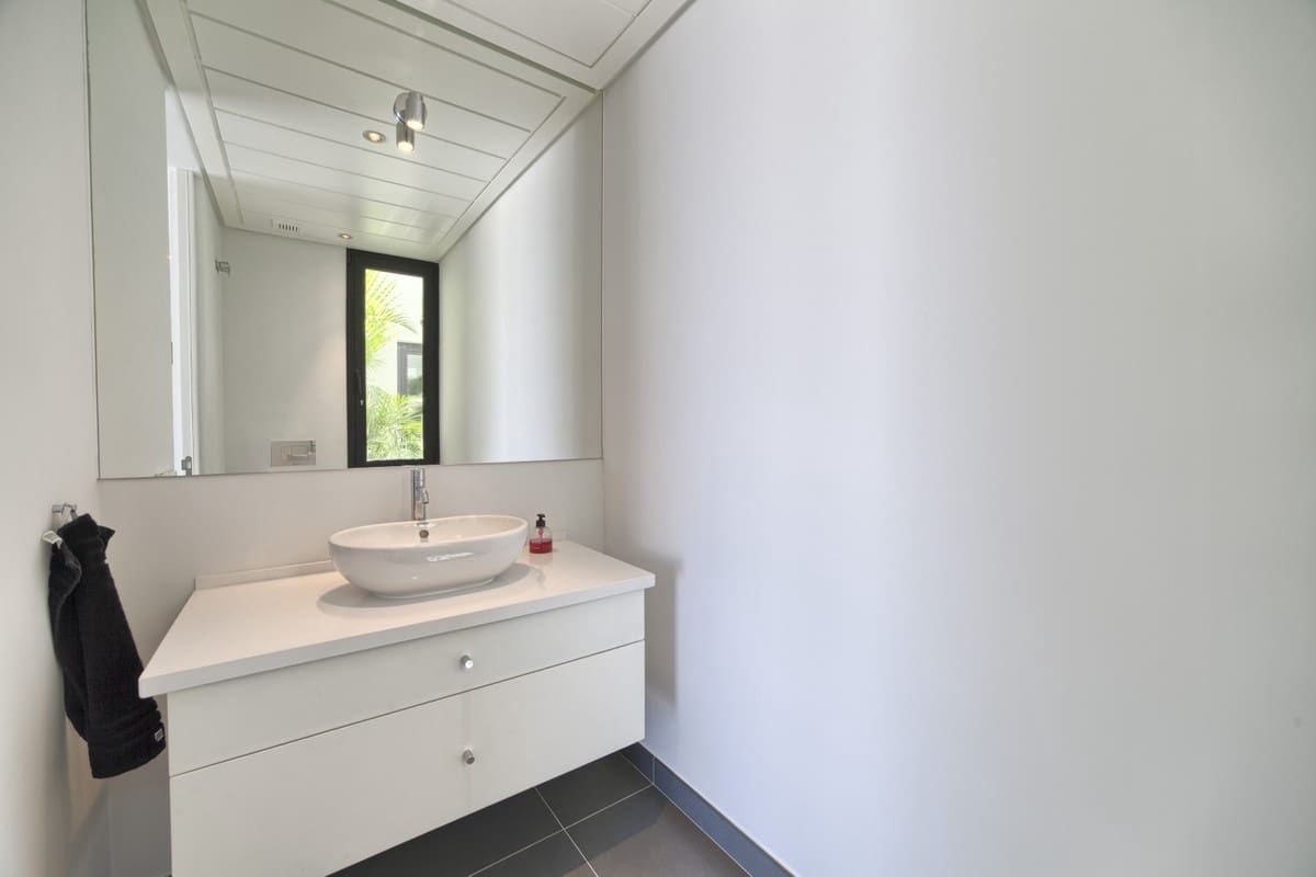 5 soveværelse Villa til salg i Los Flamingos med swimmingpool garage - € 4.975.000 (Ref: 9405306)