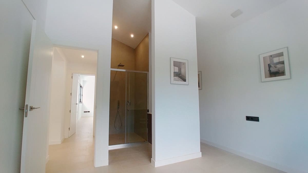 4 soverom Villa til salgs i San Pedro de Alcantara med svømmebasseng garasje - € 1 499 000 (Ref: 9405309)