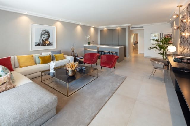 3 bedroom Apartment for sale in Marbella with pool garage - € 3,950,000 (Ref: 9405317)