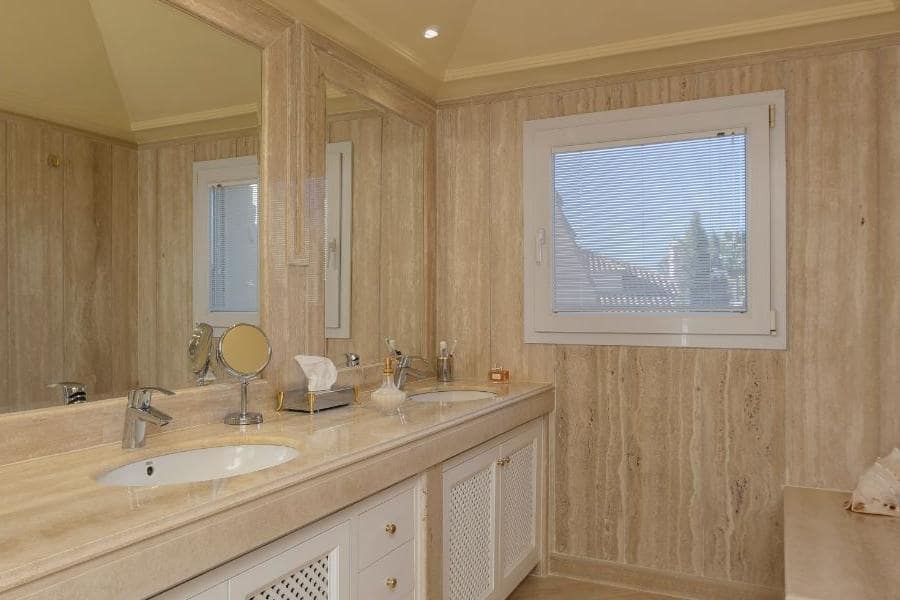 3 slaapkamer Penthouse te koop in Marbella met zwembad garage - € 1.750.000 (Ref: 9405324)