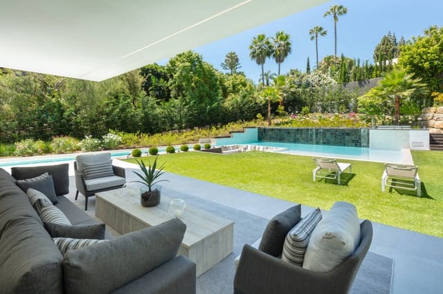 5 sypialnia Willa na sprzedaż w Marbella z basenem garażem - 3 995 000 € (Ref: 9405361)