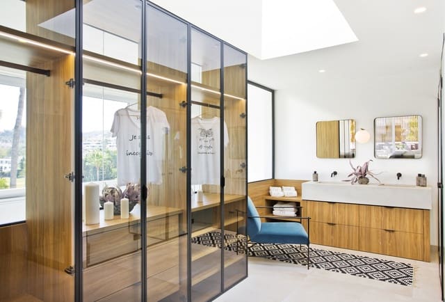 5 quarto Moradia para venda em Marbella com piscina garagem - 4 495 000 € (Ref: 9405370)