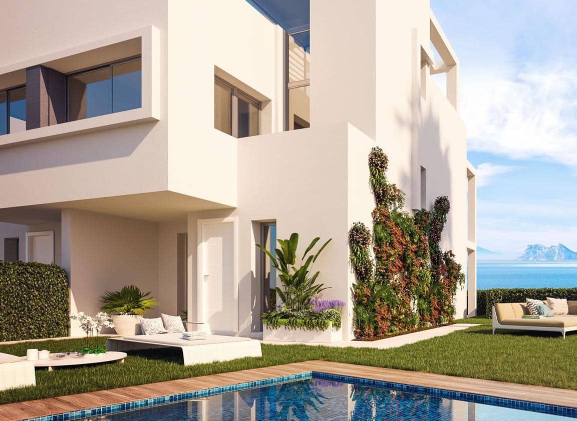 4 soverom Villa til salgs i Estepona med svømmebasseng garasje - € 400 000 (Ref: 9405381)