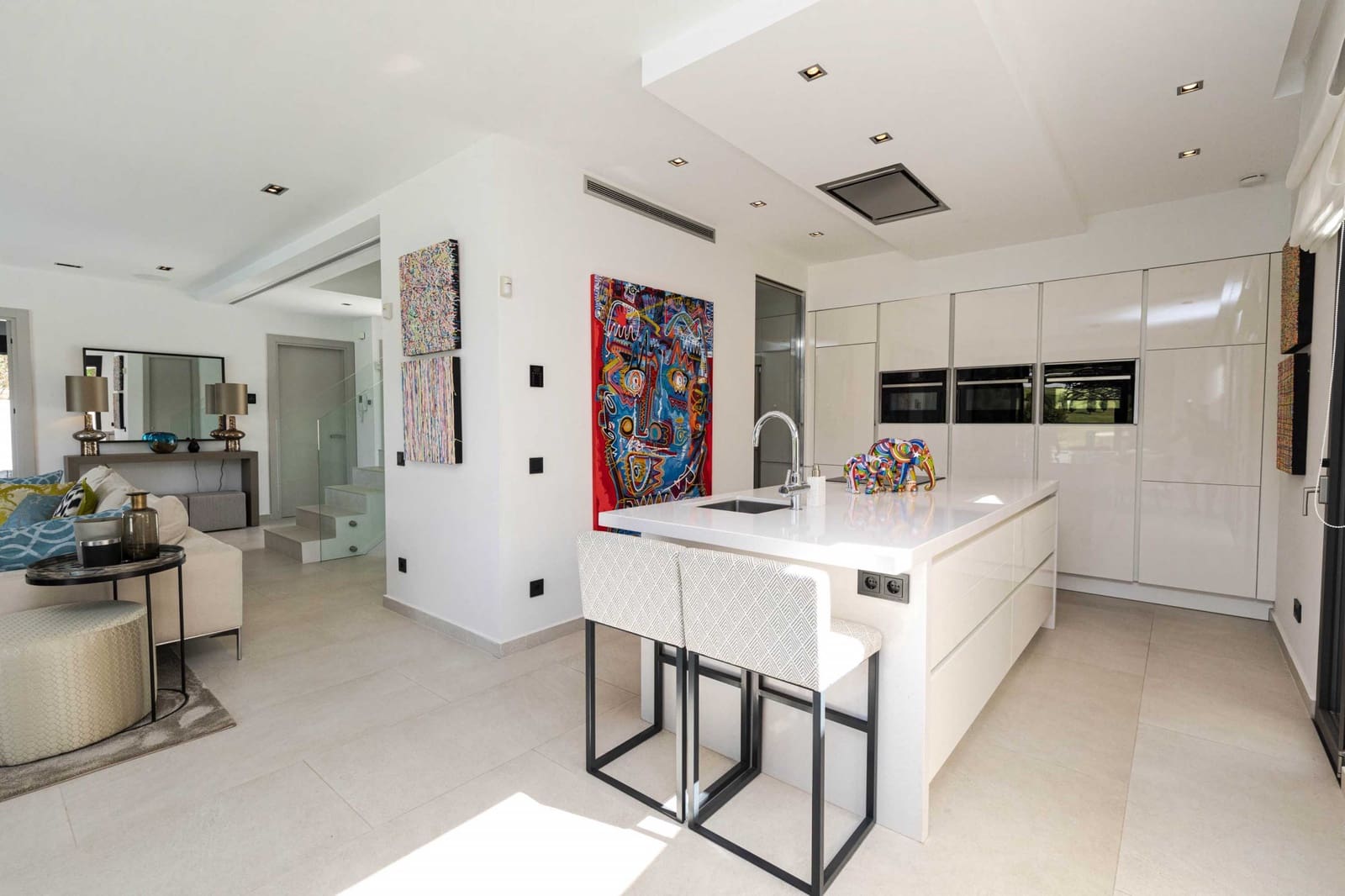 5 sovrum Villa till salu i Mijas Costa med pool garage - 2 690 000 € (Ref: 9405384)