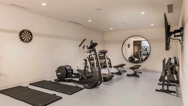 Chalet de 7 habitaciones en Marbella en venta con piscina garaje - 4.900.000 € (Ref: 9405399)