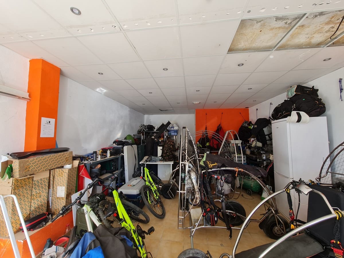 4 slaapkamer Villa te koop in Nueva Andalucia met zwembad - € 1.279.000 (Ref: 9405421)