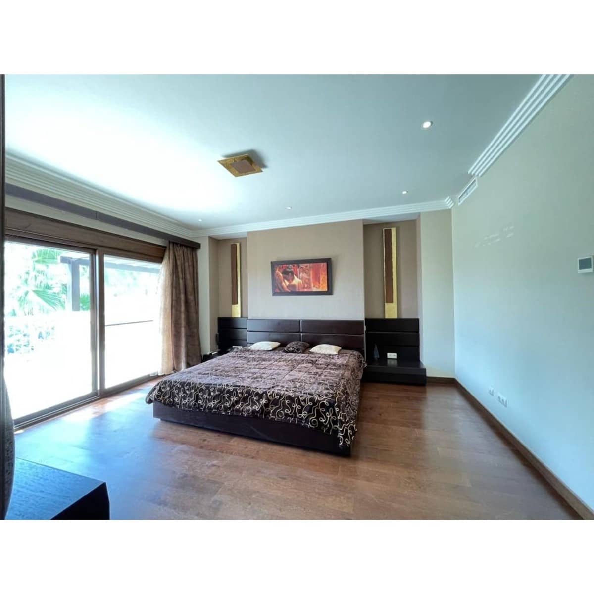 6 slaapkamer Villa te koop in Los Arqueros met zwembad garage - € 2.700.000 (Ref: 9405422)