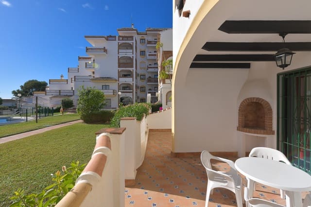 2 bedroom Apartment for sale in Mijas Costa, Mijas with pool garage - € 199,000 (Ref: 9405432)