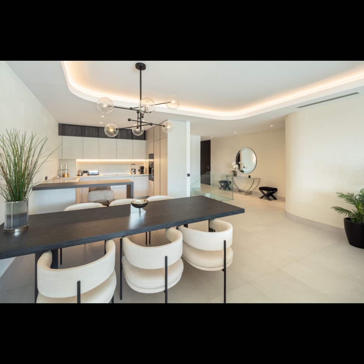 4 soverom Leilighet til salgs i Golden Mile med svømmebasseng garasje - € 2 350 000 (Ref: 9405456)