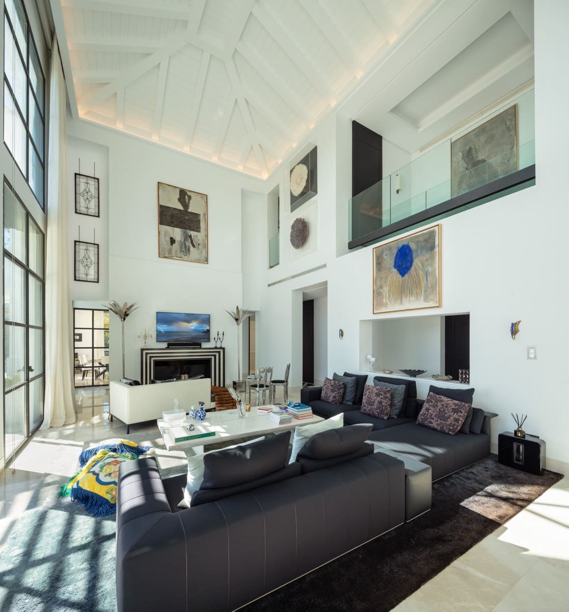 6 soverom Villa til salgs i Los Flamingos med svømmebasseng garasje - € 9 500 000 (Ref: 9405460)