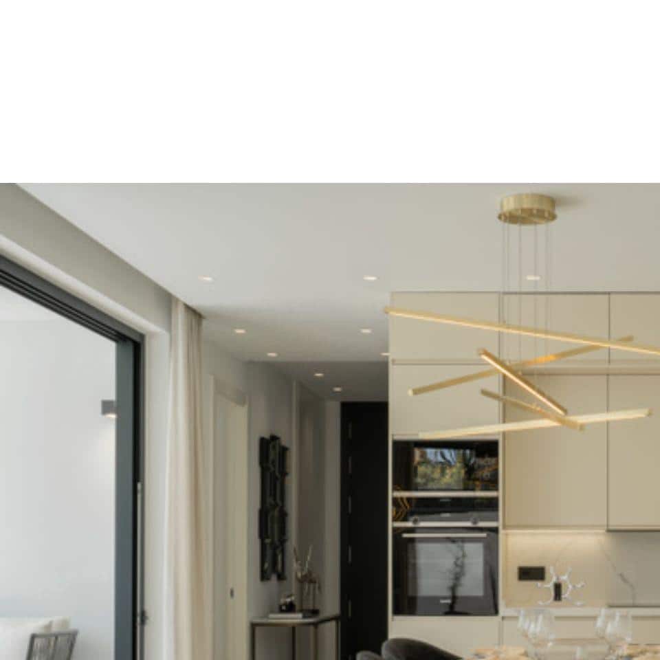 4 sypialnia Willa na sprzedaż w Golden Mile z basenem garażem - 3 250 000 € (Ref: 9405461)