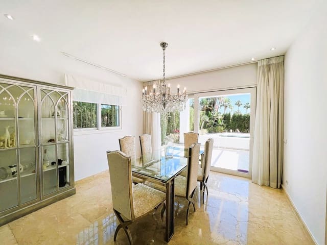 6 slaapkamer Villa te koop in Nueva Andalucia, Marbella met zwembad garage - € 2.300.000 (Ref: 9405467)