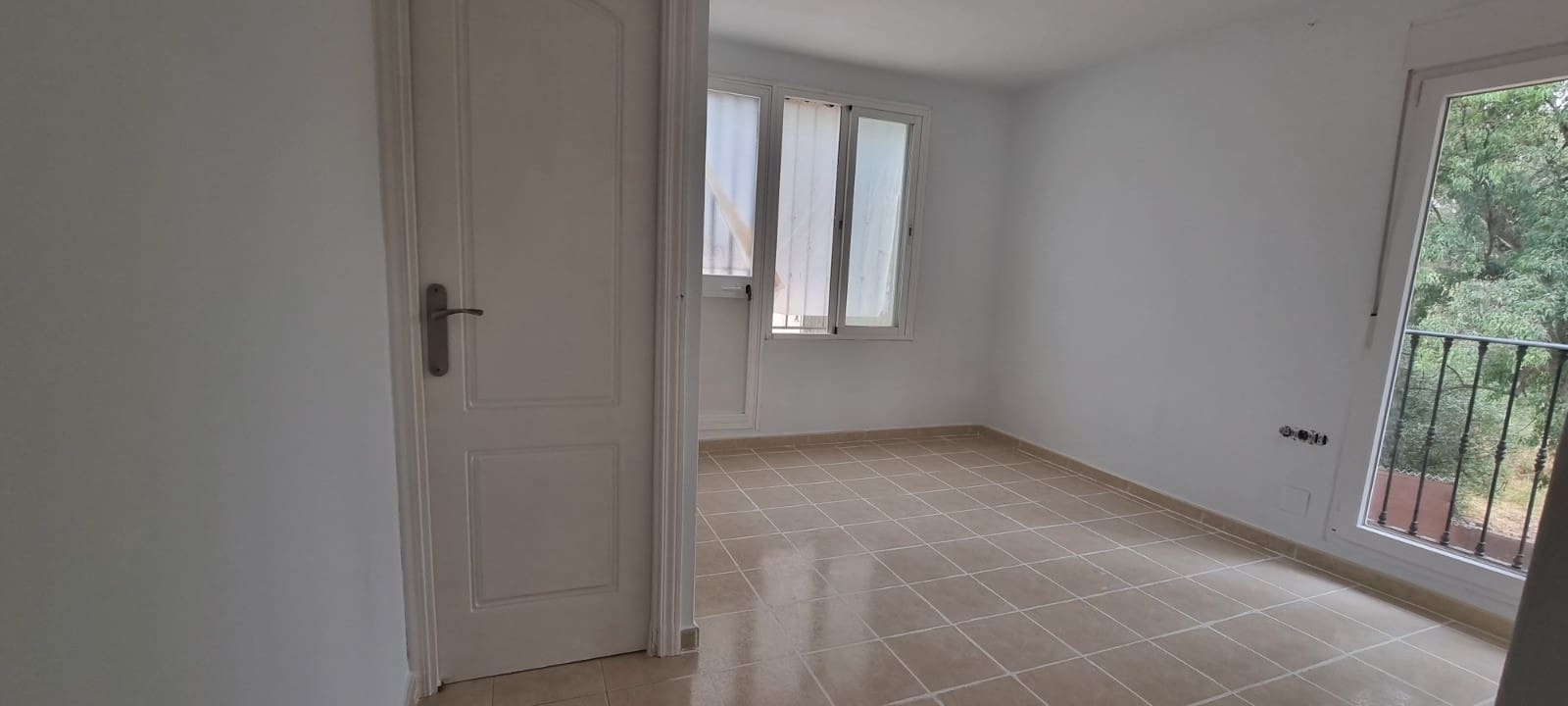 2 sypialnia Willa na sprzedaż w Marbella z basenem - 440 000 € (Ref: 9405510)