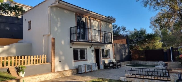 2 sypialnia Willa na sprzedaż w Marbella z basenem - 440 000 € (Ref: 9405510)