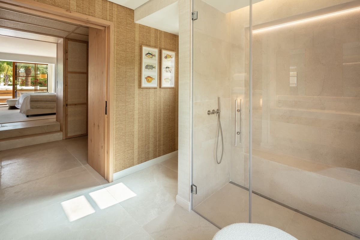 5 chambre Villa/Maison à vendre à Golden Mile avec piscine garage - 6 500 000 € (Ref: 9405521)