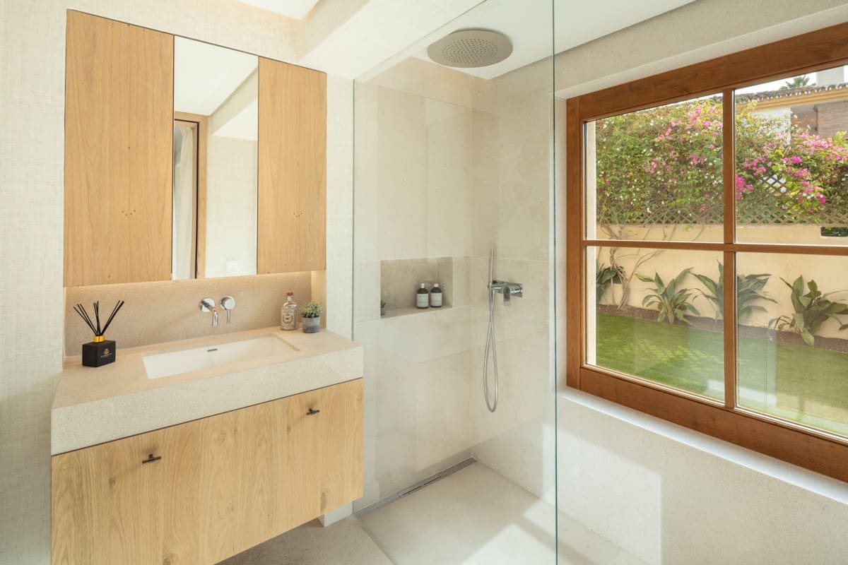 5 chambre Villa/Maison à vendre à Golden Mile avec piscine garage - 6 500 000 € (Ref: 9405521)