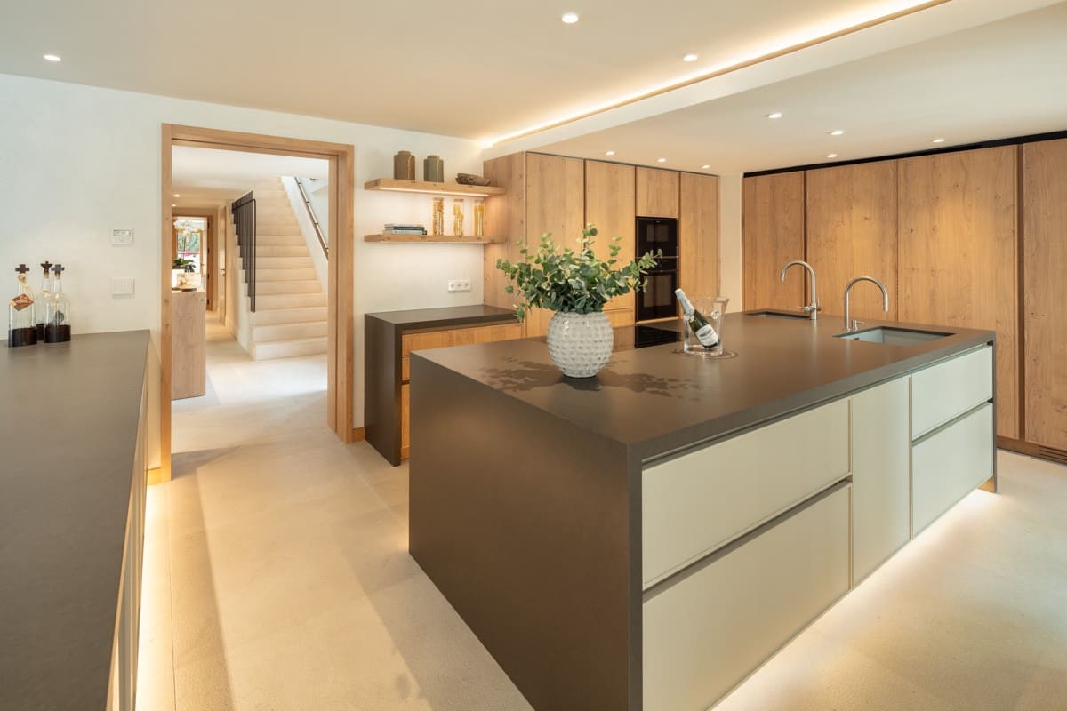 5 chambre Villa/Maison à vendre à Golden Mile avec piscine garage - 6 500 000 € (Ref: 9405521)