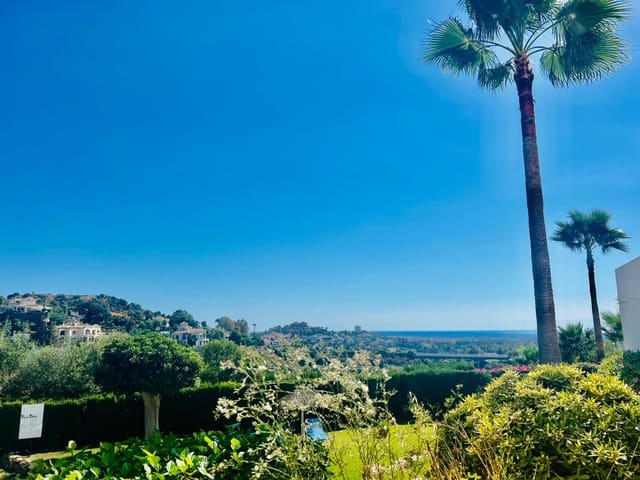 3 sovrum Lägenhet till salu i La Quinta, Benahavís med pool garage - 750 000 € (Ref: 9405537)