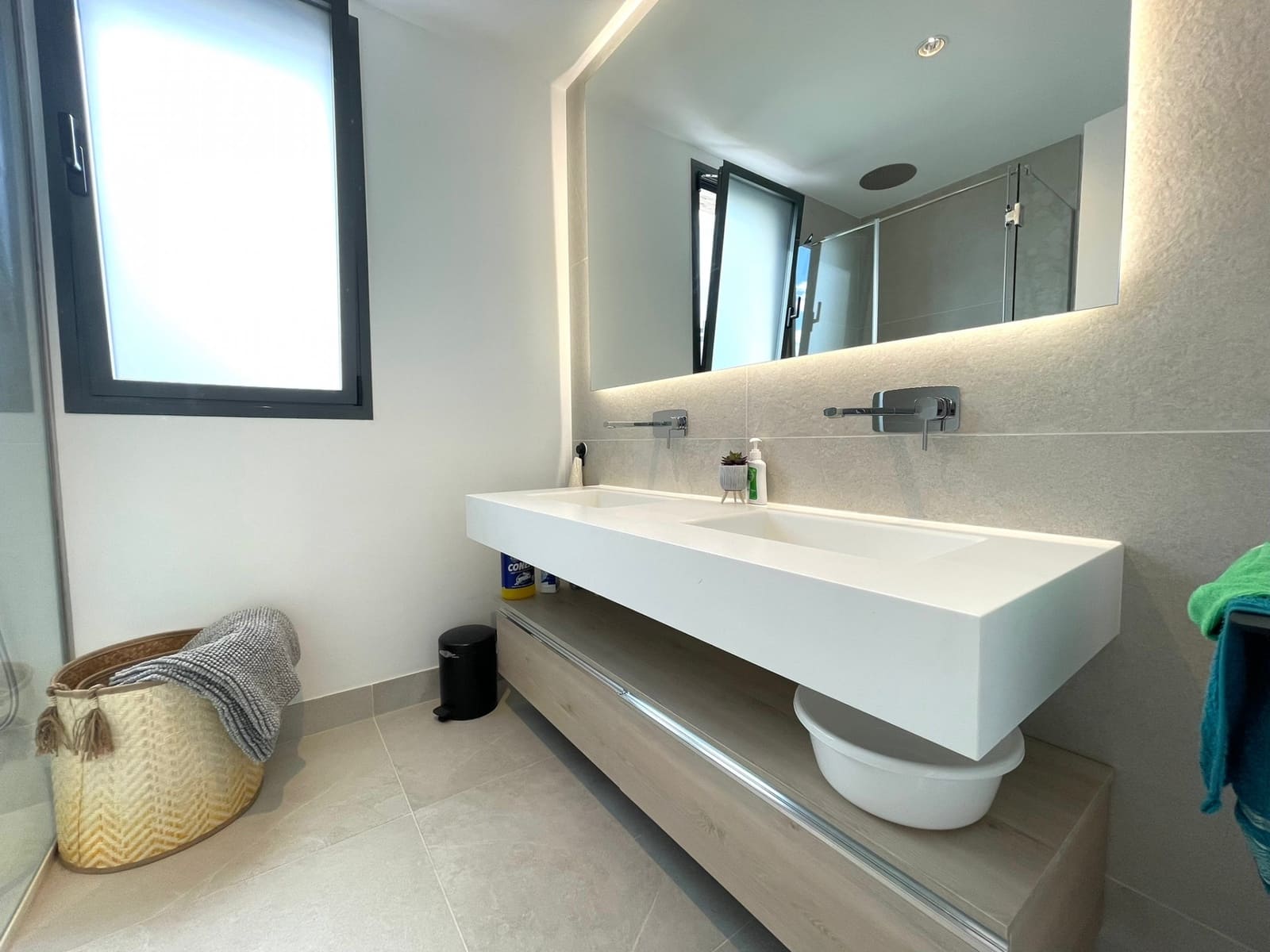 3 soverom Penthouse til salgs i Marbella med svømmebasseng garasje - € 995 000 (Ref: 9405577)