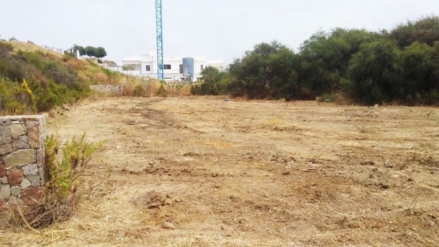 Terreno para Construção para venda em Sotogrande, San Roque - 685 000 € (Ref: 9405641)