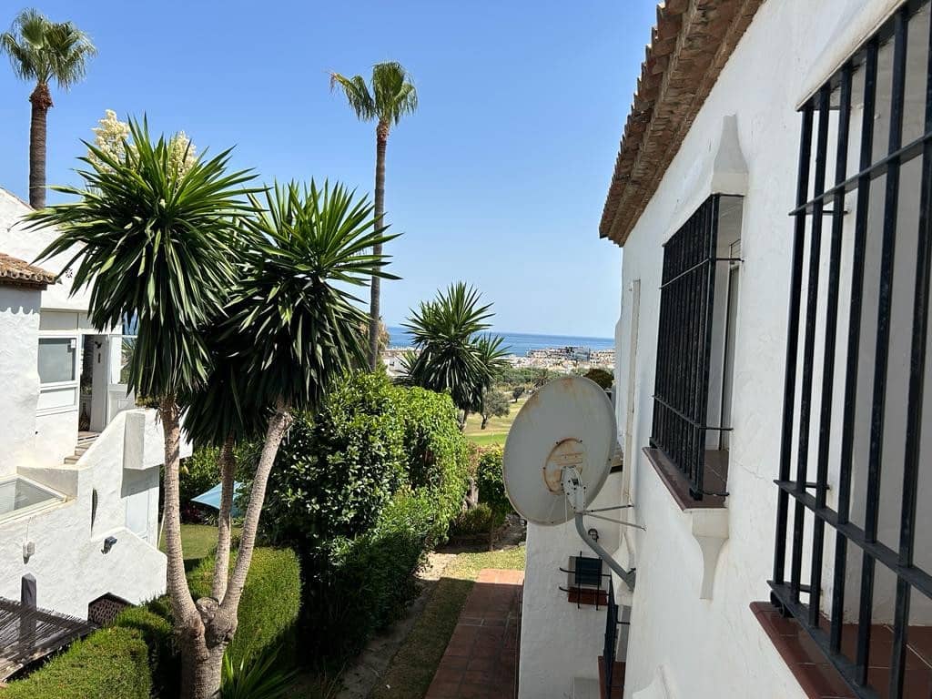 3 slaapkamer Villa te koop in Manilva met zwembad garage - € 510.000 (Ref: 9405647)