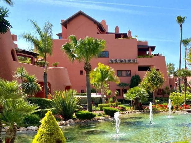 3 camera da letto Appartamento in vendita in Estepona con piscina garage - 1.550.000 € (Rif: 9405658)