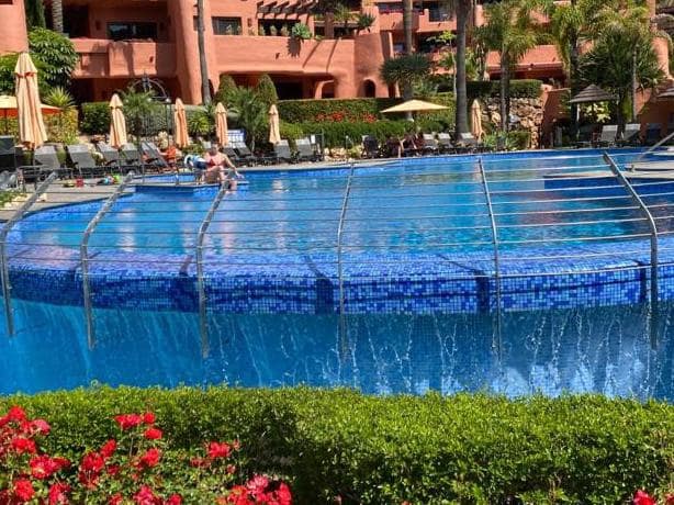 3 camera da letto Appartamento in vendita in Estepona con piscina garage - 1.550.000 € (Rif: 9405658)