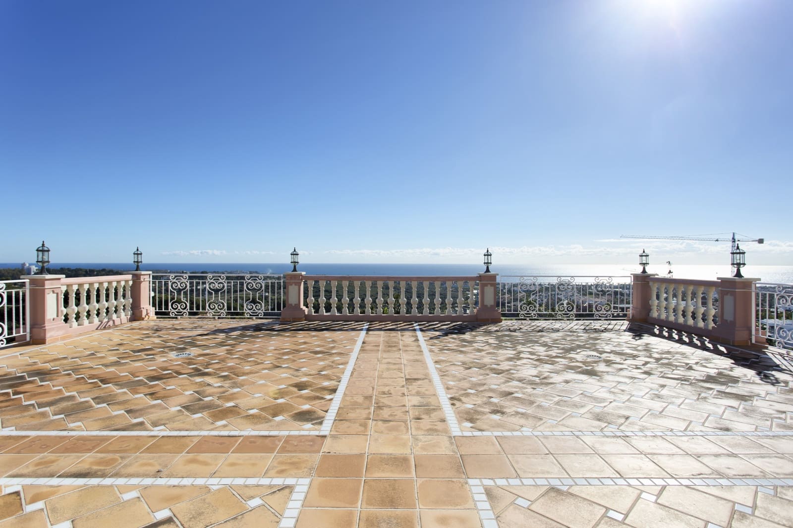 8 soveværelse Villa til salg i Los Flamingos med swimmingpool garage - € 3.999.500 (Ref: 9405659)